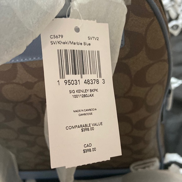 Kenley Backpack In Signature Canvas - Picture 5 of 7